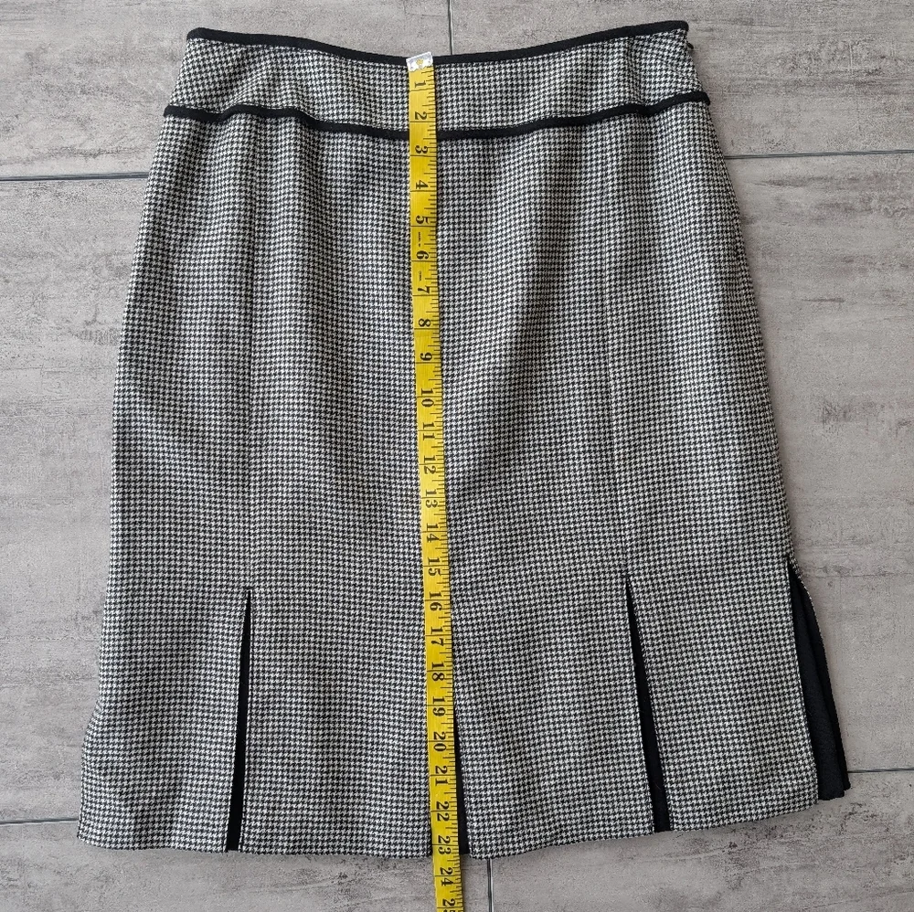 Carlisle White Black Houndstooth Wool Midi Skirt Women's Size 8 - Picture 3 of 7